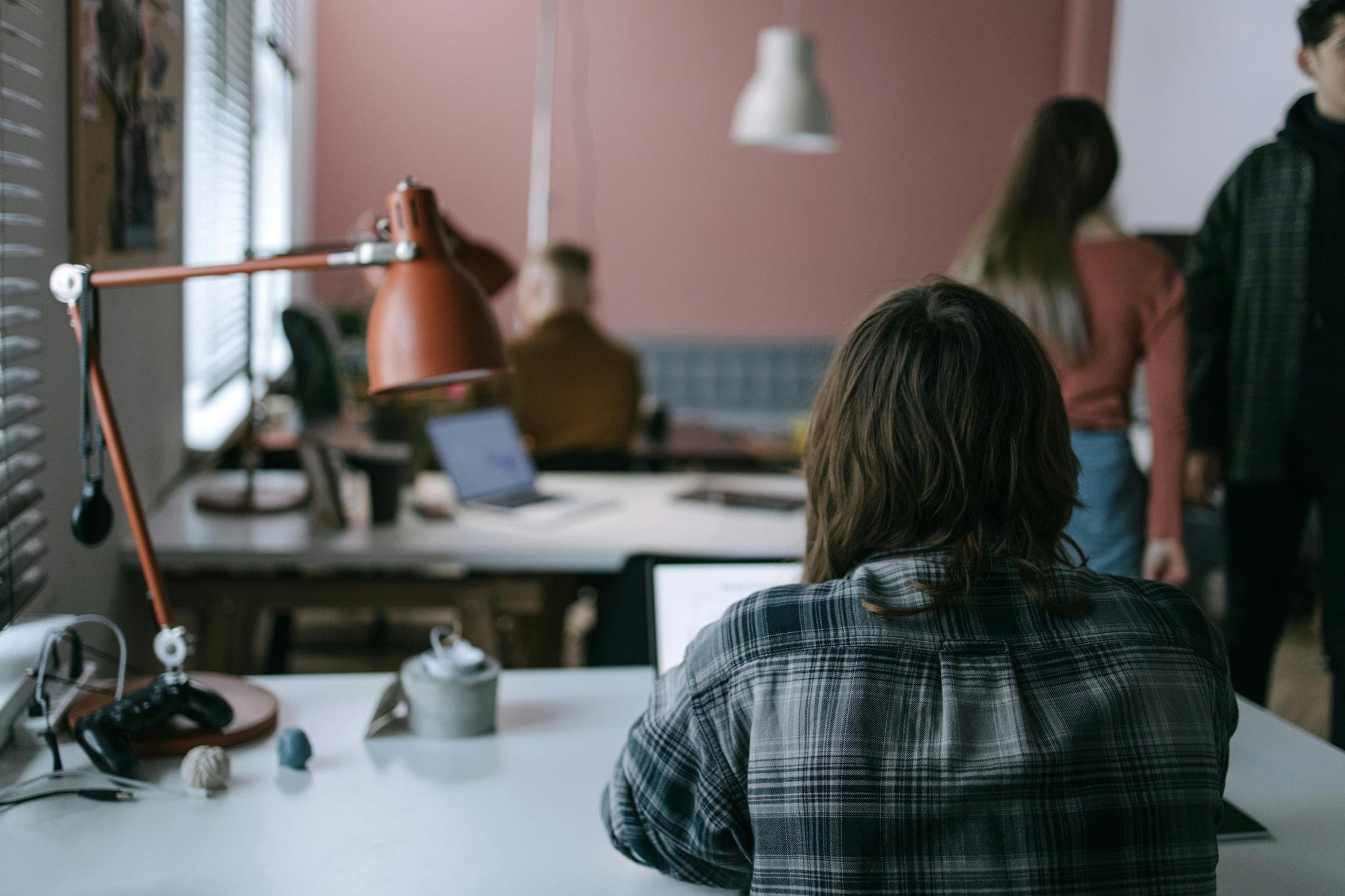 5 Ways Co-working Spaces Are Cutting Energy Bills With Smart Tech